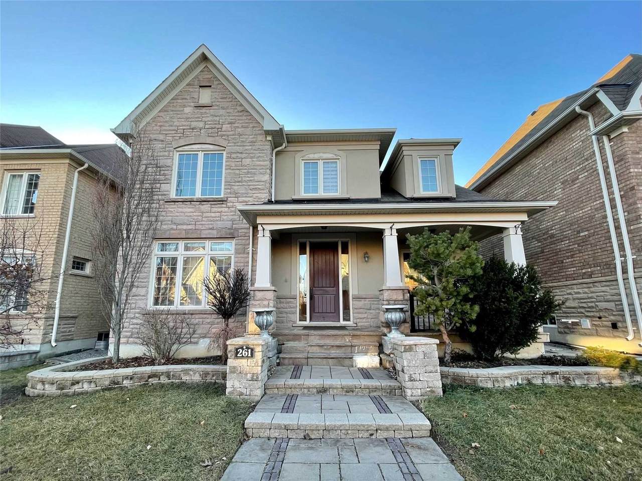 261 Angus Glen Blvd - Photo 1