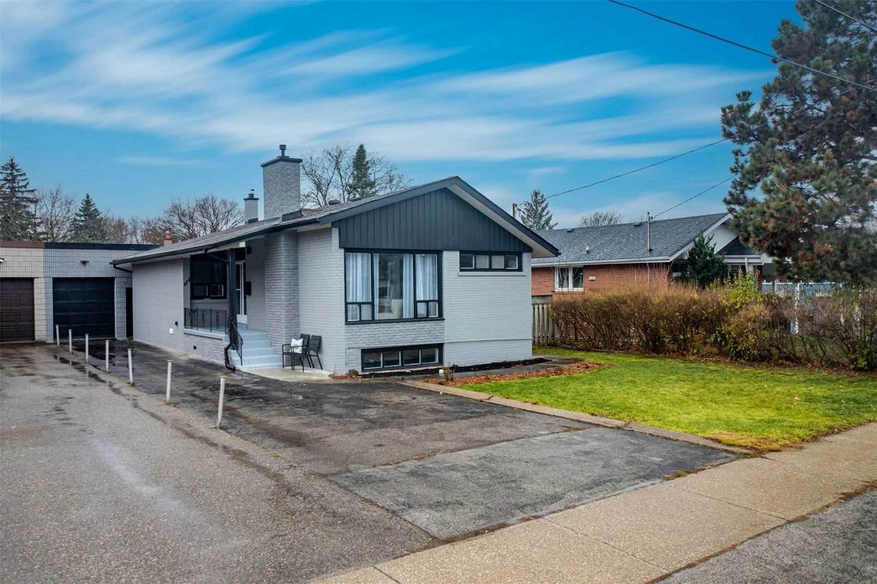 434 Lynett Cres - Photo 1