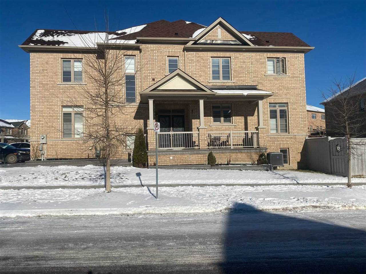 5 Fortis Cres - Photo 1