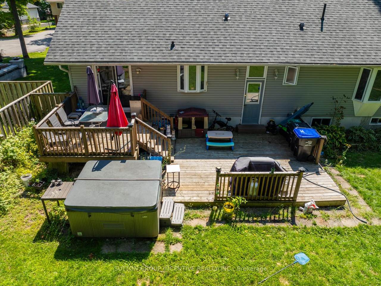 https://bt-photos.global.ssl.fastly.net/toronto/1280_boomver_4_S12017918-1.jpg