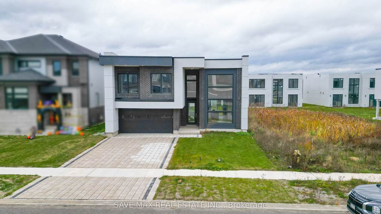 3775 Sunbank Crescent - Photo 1