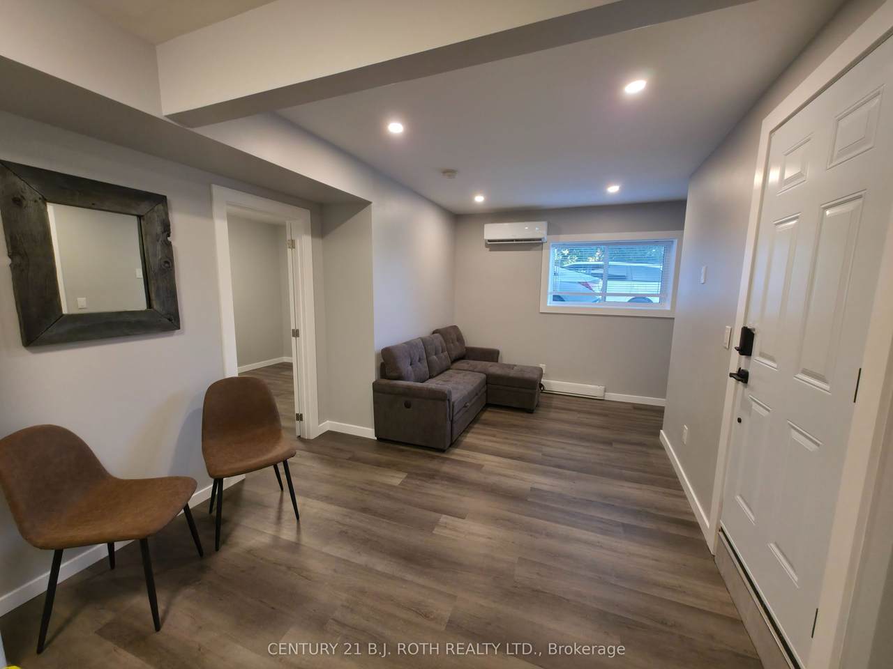 82 Albert Street - Photo 1