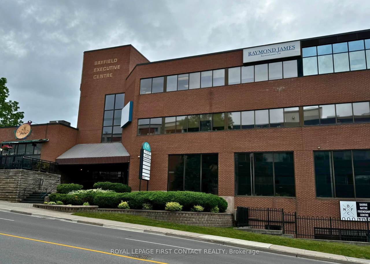 135 Bayfield Street - Photo 1