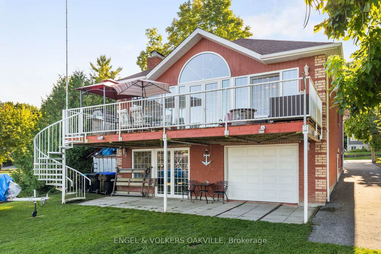 216 Robins Point Road - Photo 1