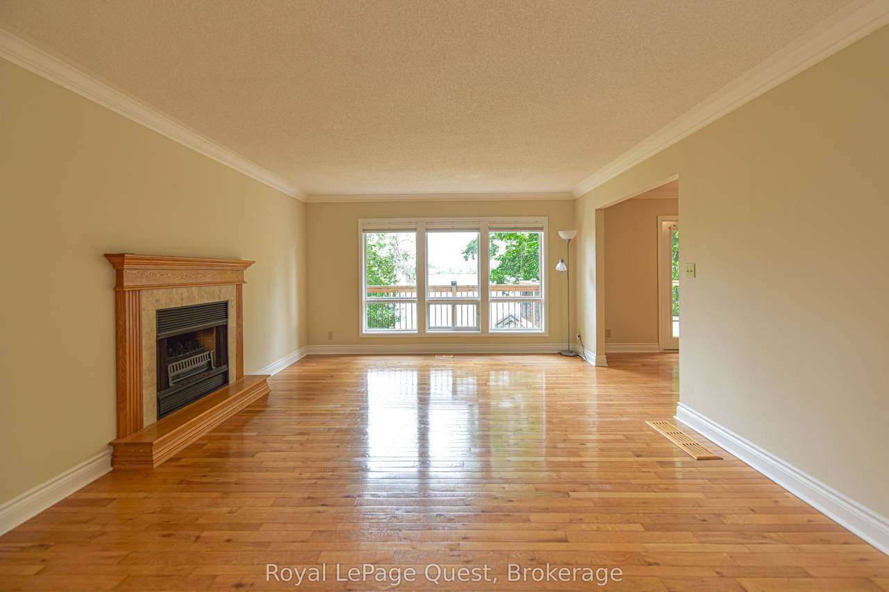https://bt-photos.global.ssl.fastly.net/toronto/1280_boomver_1_S12951264-1.jpg