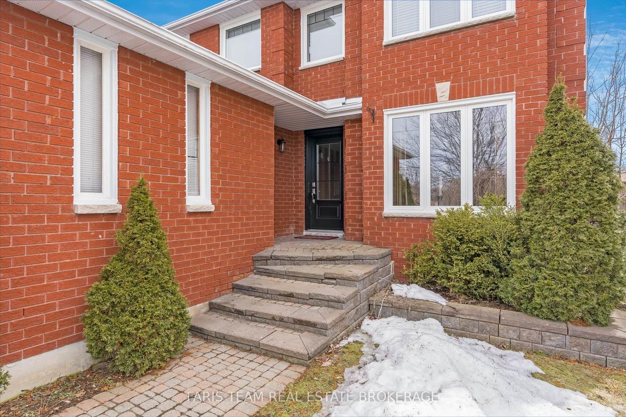 https://bt-photos.global.ssl.fastly.net/toronto/1280_boomver_1_S12953454-1.jpg
