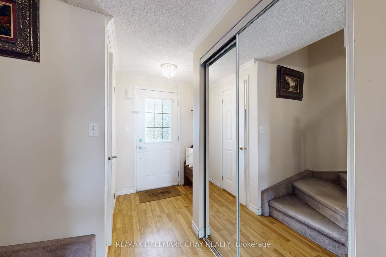 https://bt-photos.global.ssl.fastly.net/toronto/1280_boomver_1_S13011942-1.jpg