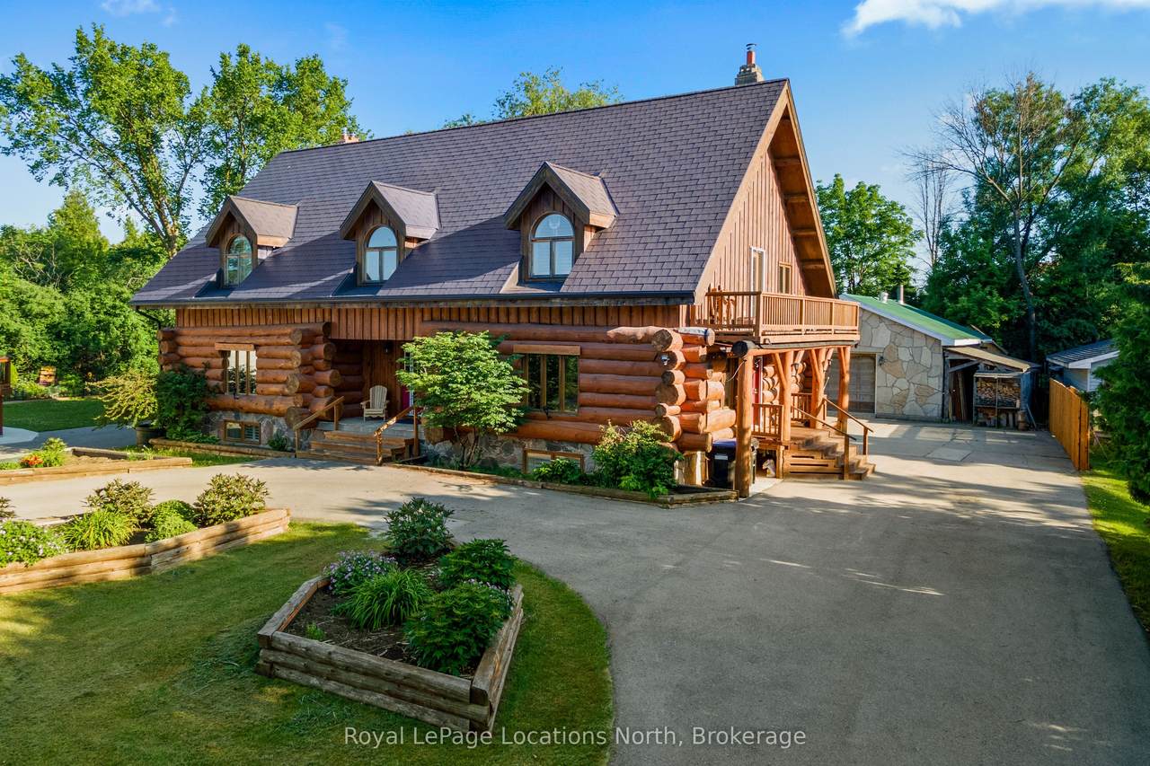 24 Oliver Crescent - Photo 1