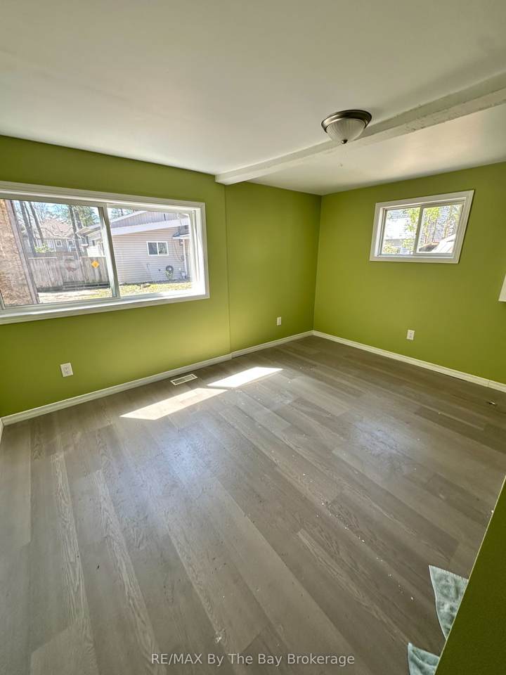 https://bt-photos.global.ssl.fastly.net/toronto/1280_boomver_1_S13013398-1.jpg