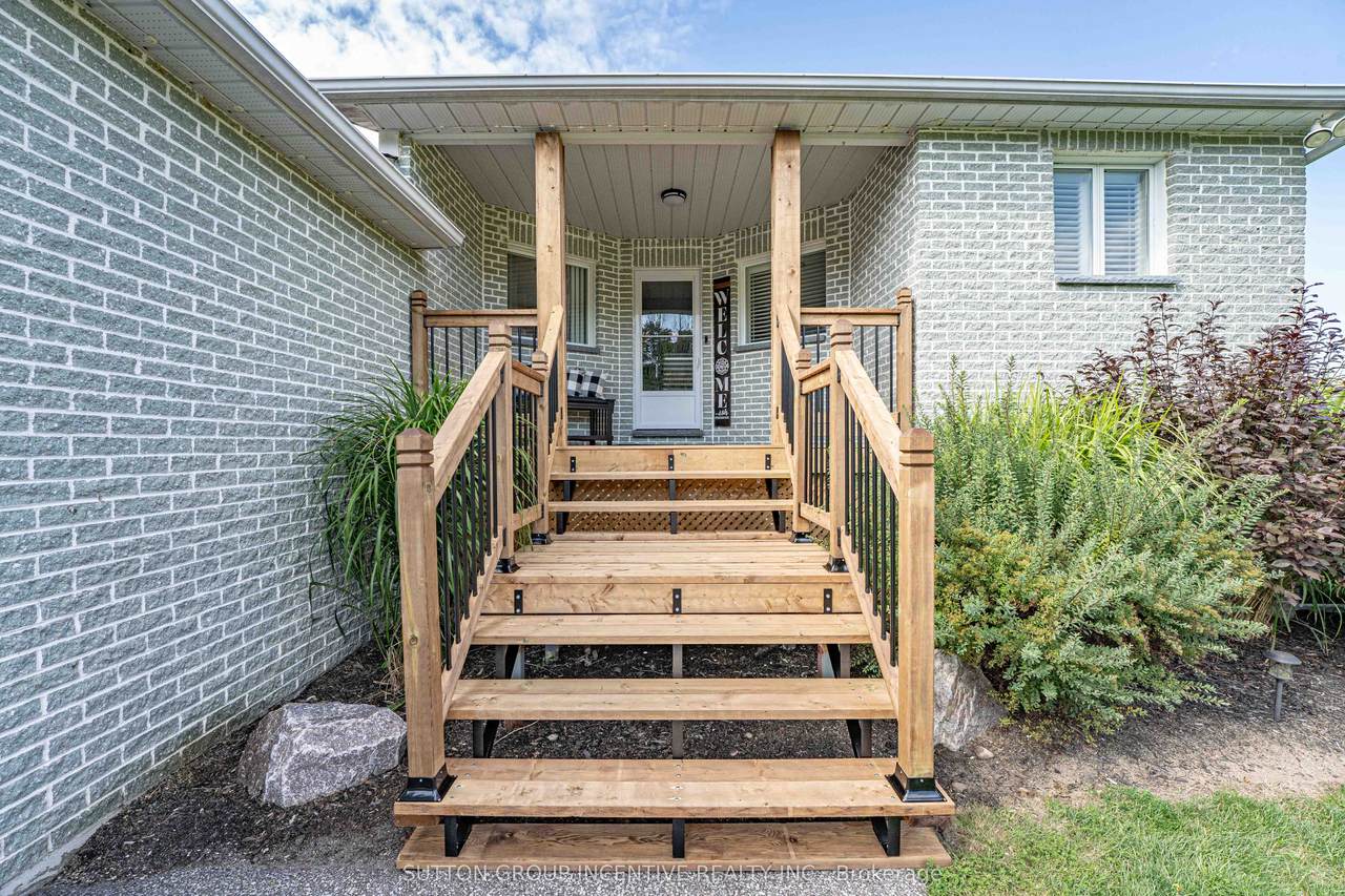 https://bt-photos.global.ssl.fastly.net/toronto/1280_boomver_1_S13014454-1.jpg