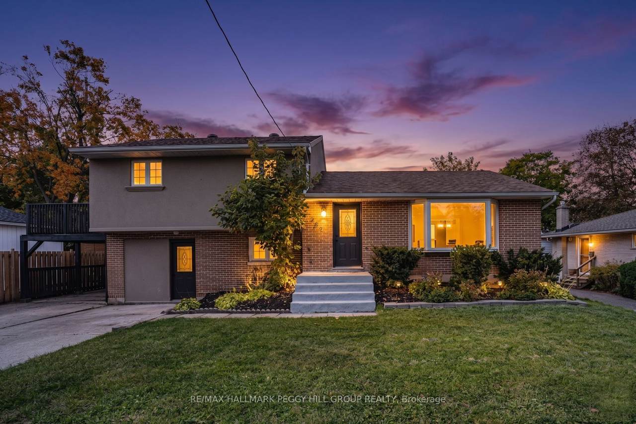 262 Duckworth Street - Photo 1