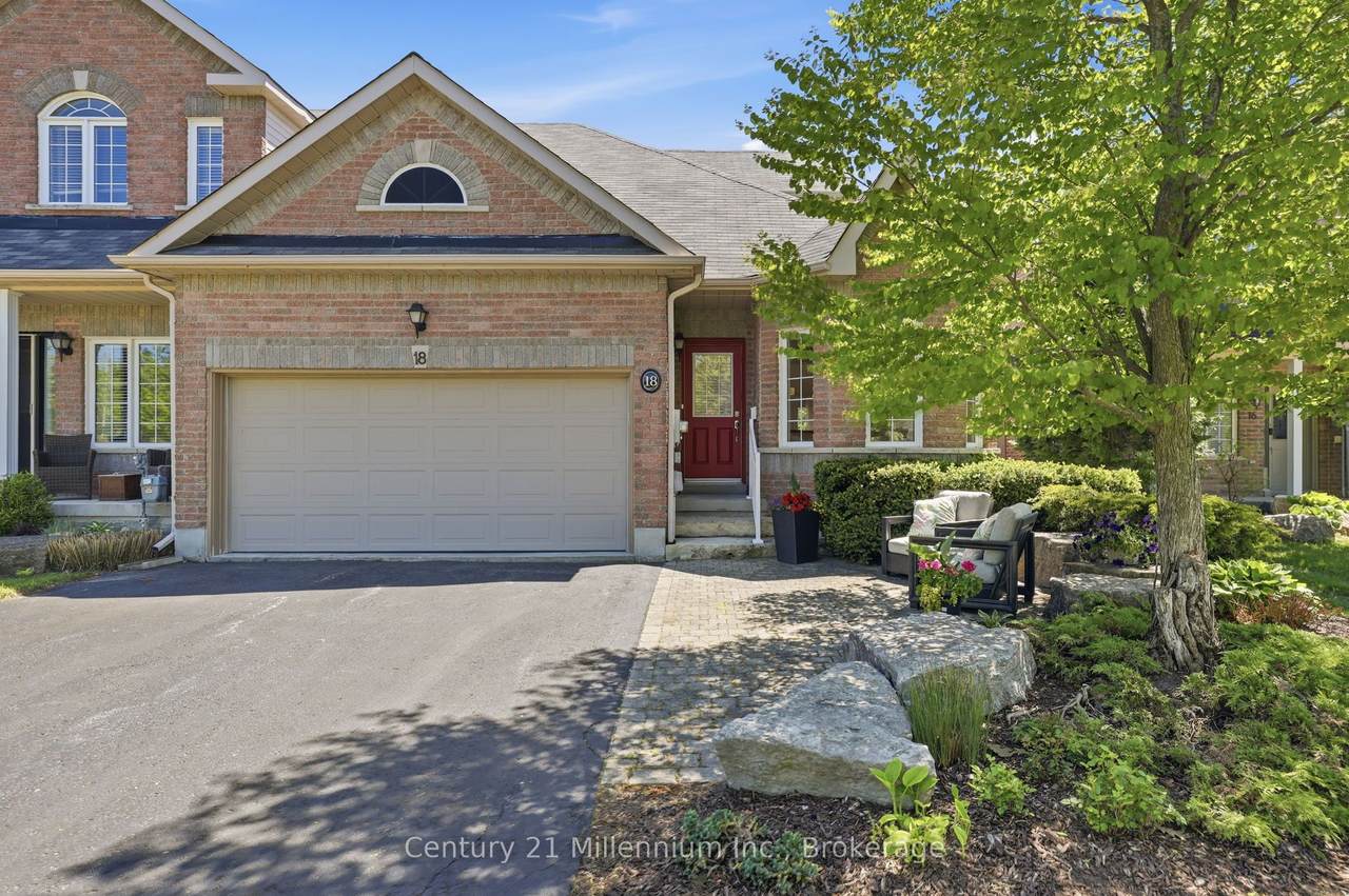 18 Thomas Drive - Photo 1