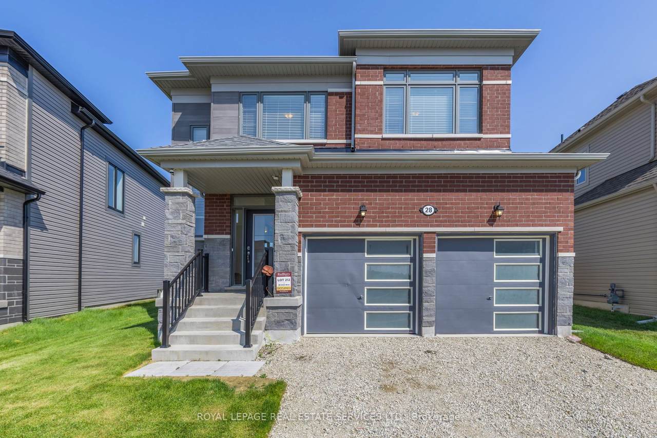 28 Union Boulevard - Photo 1
