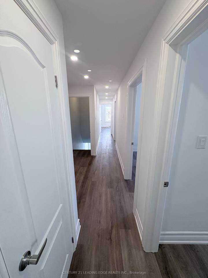 https://bt-photos.global.ssl.fastly.net/toronto/1280_boomver_1_S13601410-1.jpg