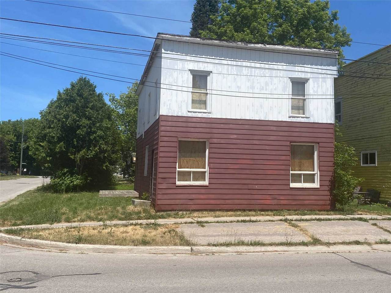 767 Second Ave - Photo 1