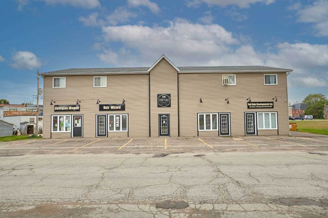 206 Perry St - Photo 1