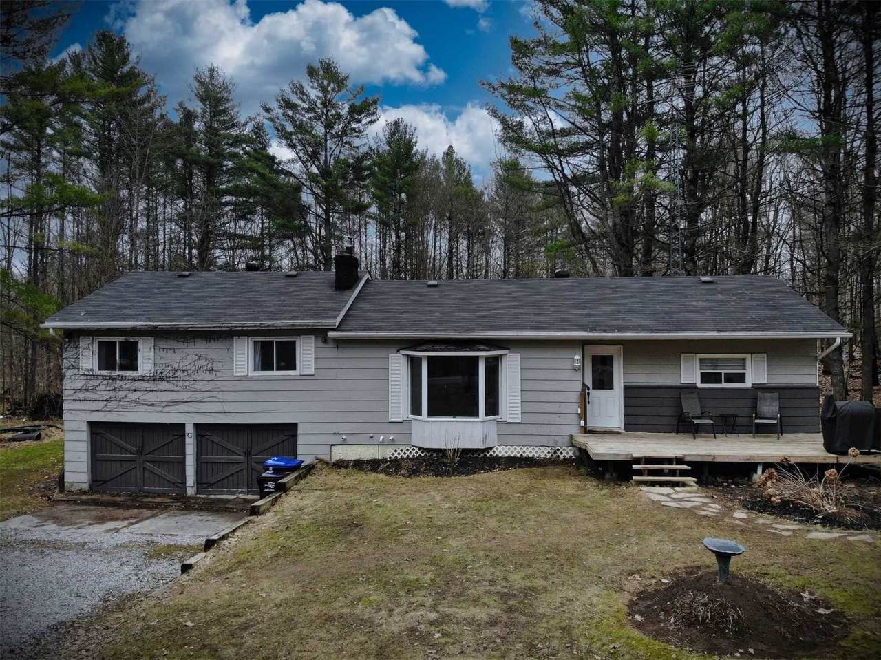 1979 Peninsula Point Rd - Photo 1