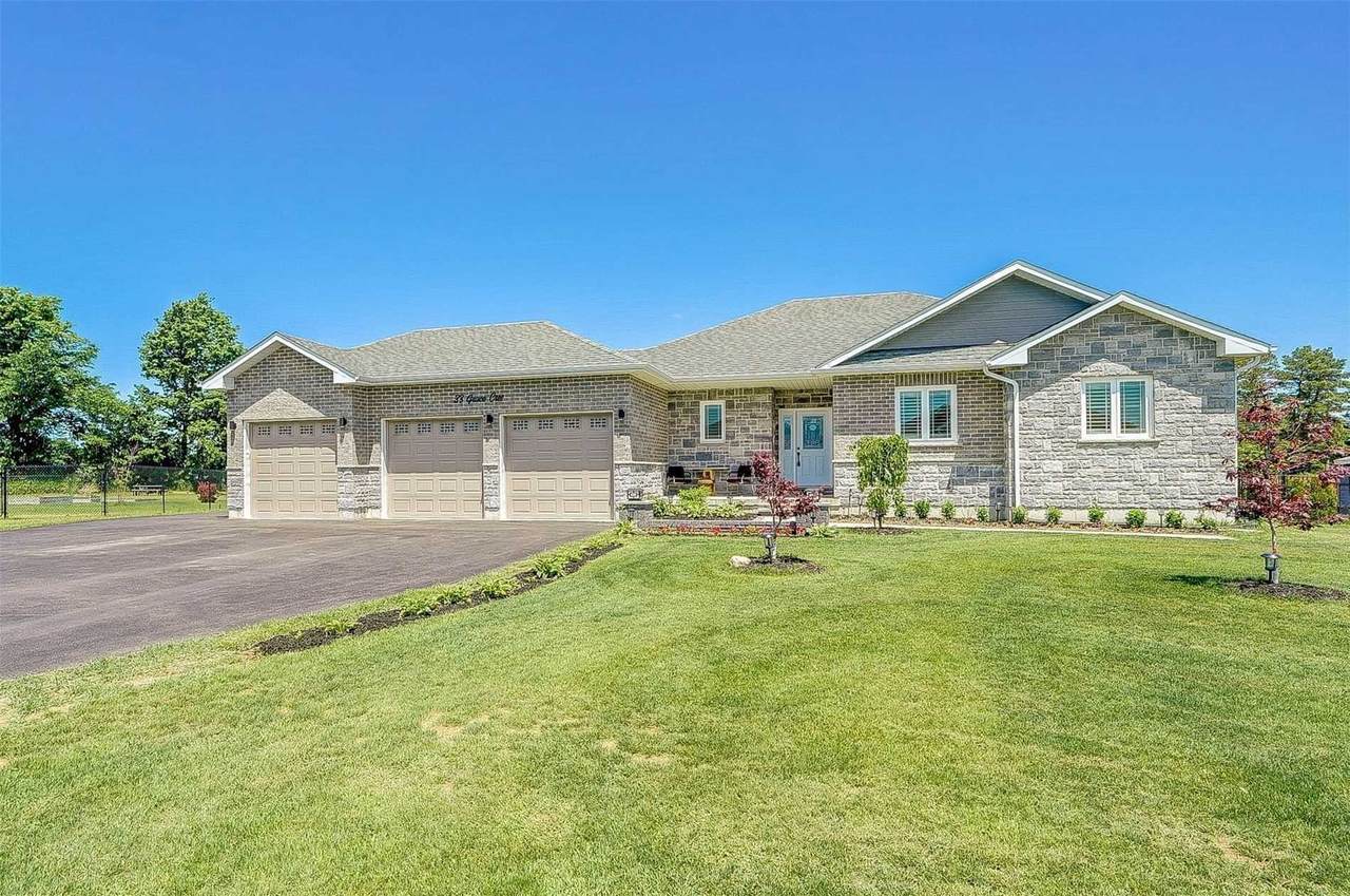 33 Grace Cres - Photo 1
