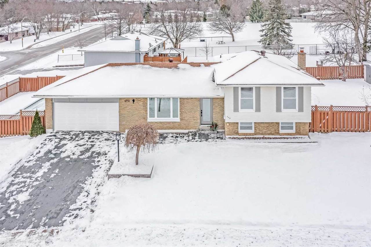 248 Cedar Cres - Photo 1