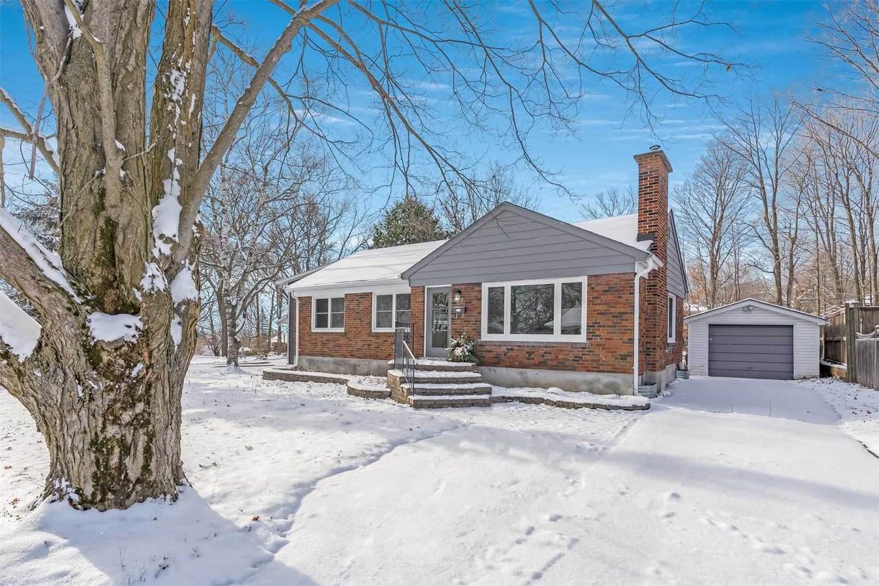 17 Dalton Cres - Photo 1
