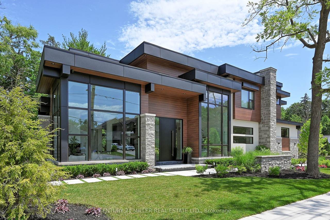 421 Chartwell Road - Photo 1
