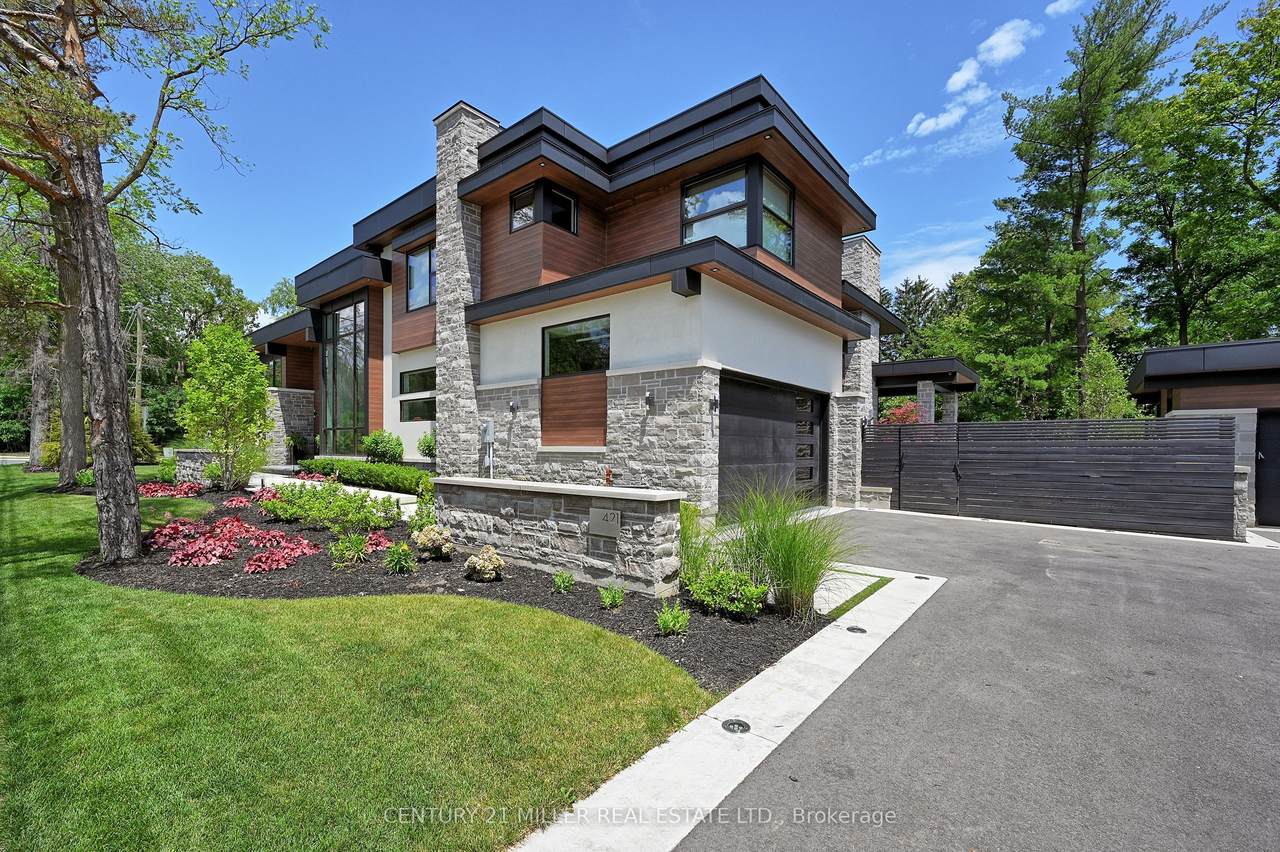 https://bt-photos.global.ssl.fastly.net/toronto/1280_boomver_1_W12007812-1.jpg