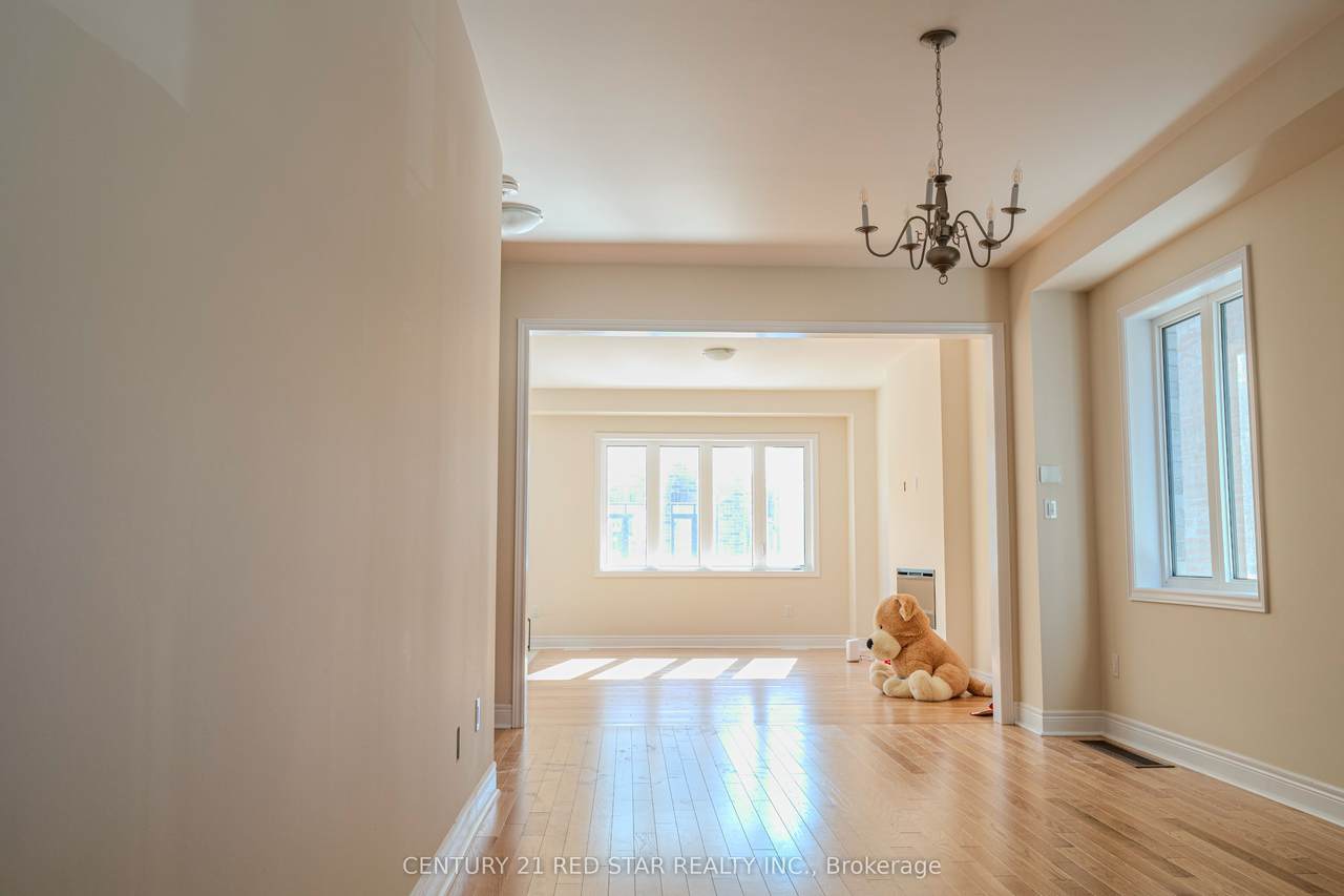 https://bt-photos.global.ssl.fastly.net/toronto/1280_boomver_1_W12022032-1.jpg