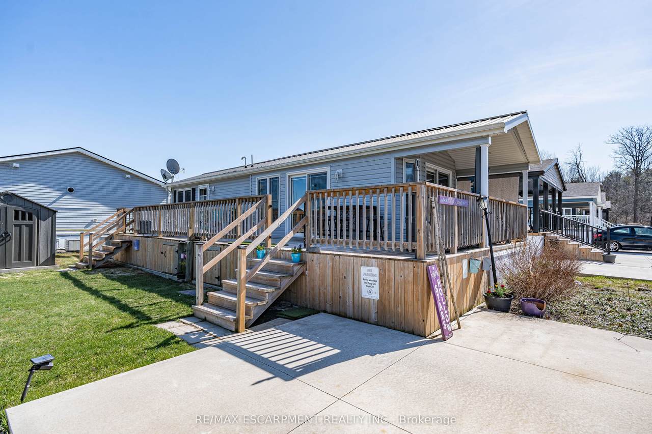 4449 Milburough Line - Photo 1