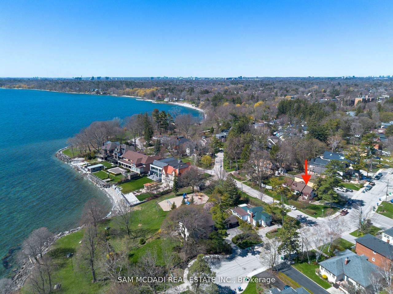 62 Maple Avenue - Photo 1