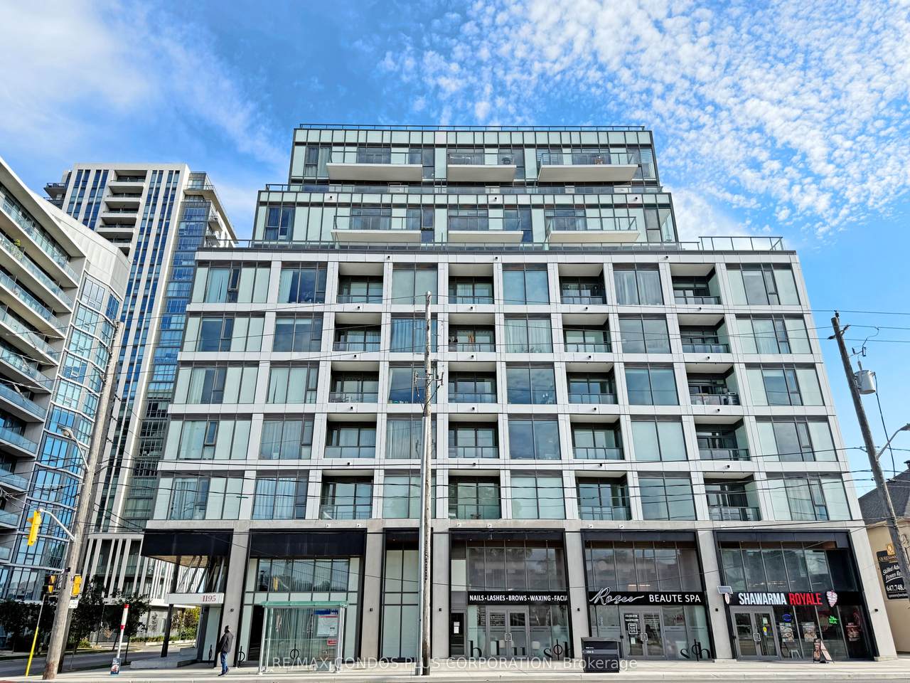 1195 The Queensway N/A - Photo 1