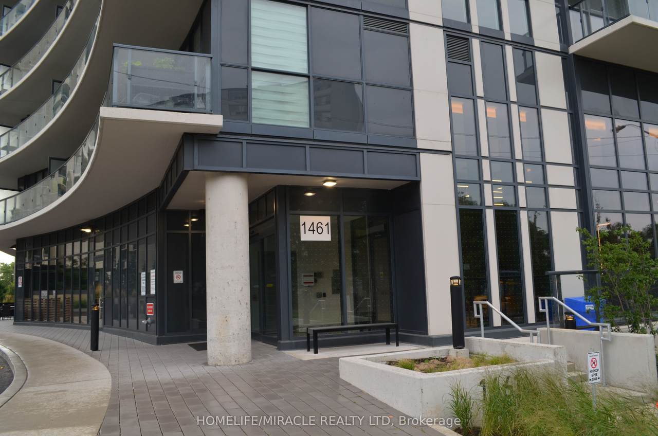 1461 Lawrence Avenue - Photo 1