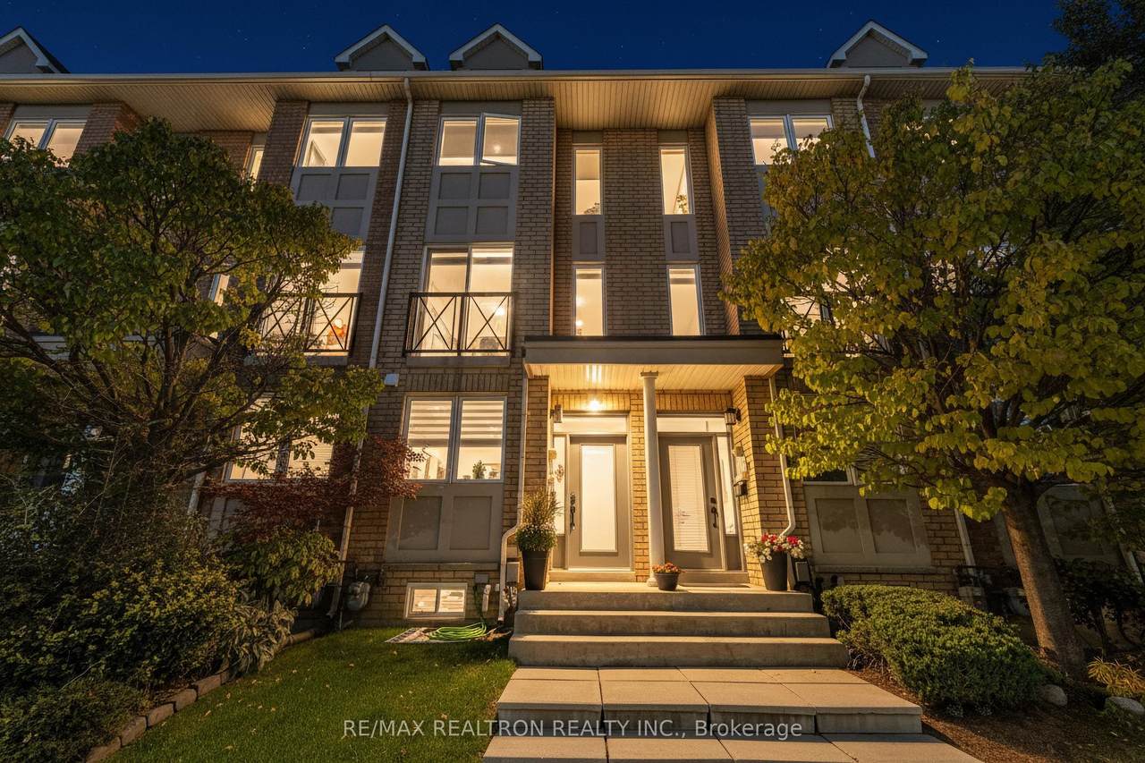 12 Market Garden Mews - Photo 1