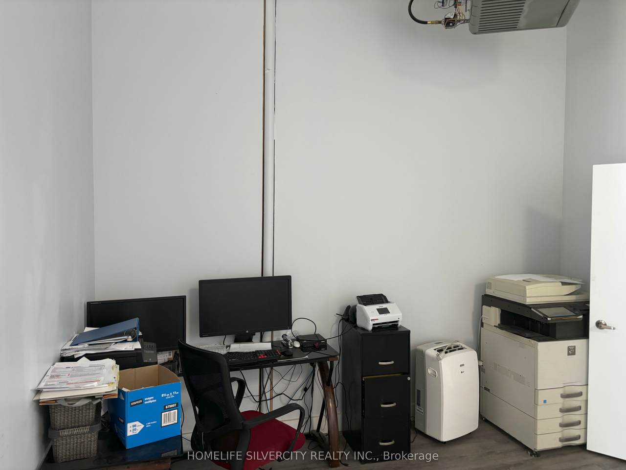 https://bt-photos.global.ssl.fastly.net/toronto/1280_boomver_1_W12555626-1.jpg