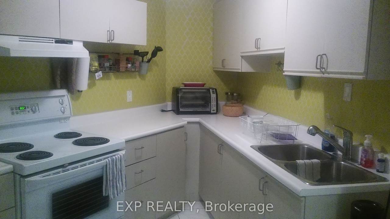 31 Matterdale Avenue - Photo 1