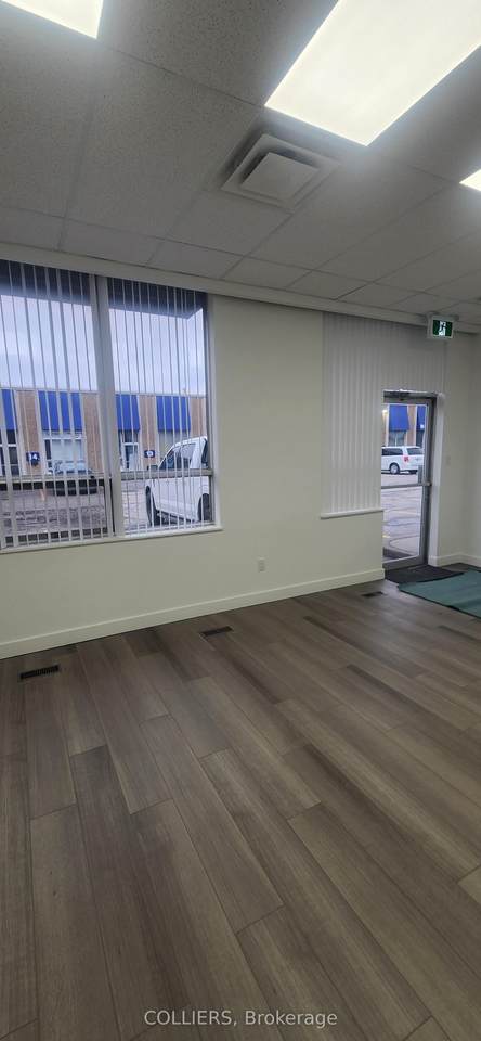 https://bt-photos.global.ssl.fastly.net/toronto/1280_boomver_1_W12799530-1.jpg
