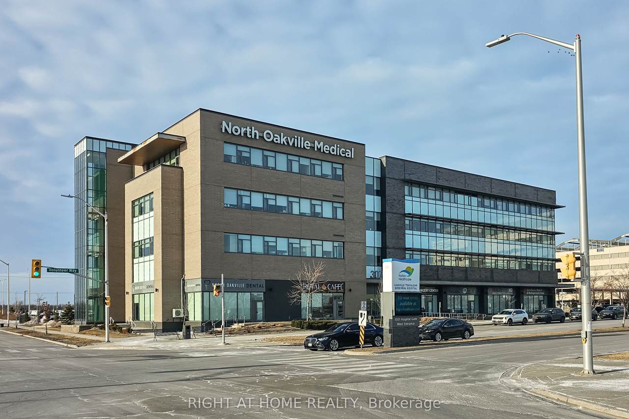 3075 Hospital Gate - Photo 1