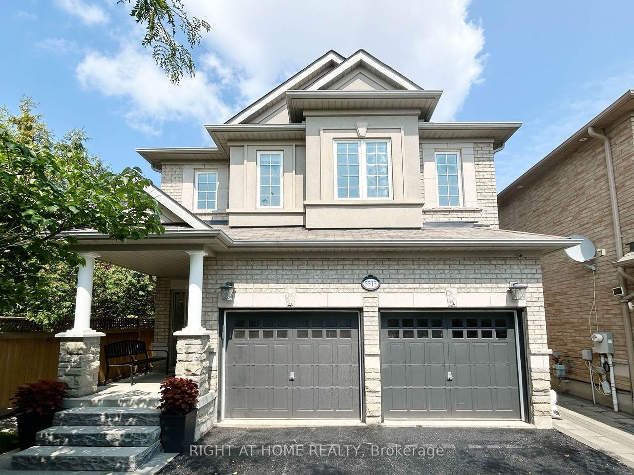 5515 Doctor Peddle Crescent - Photo 1