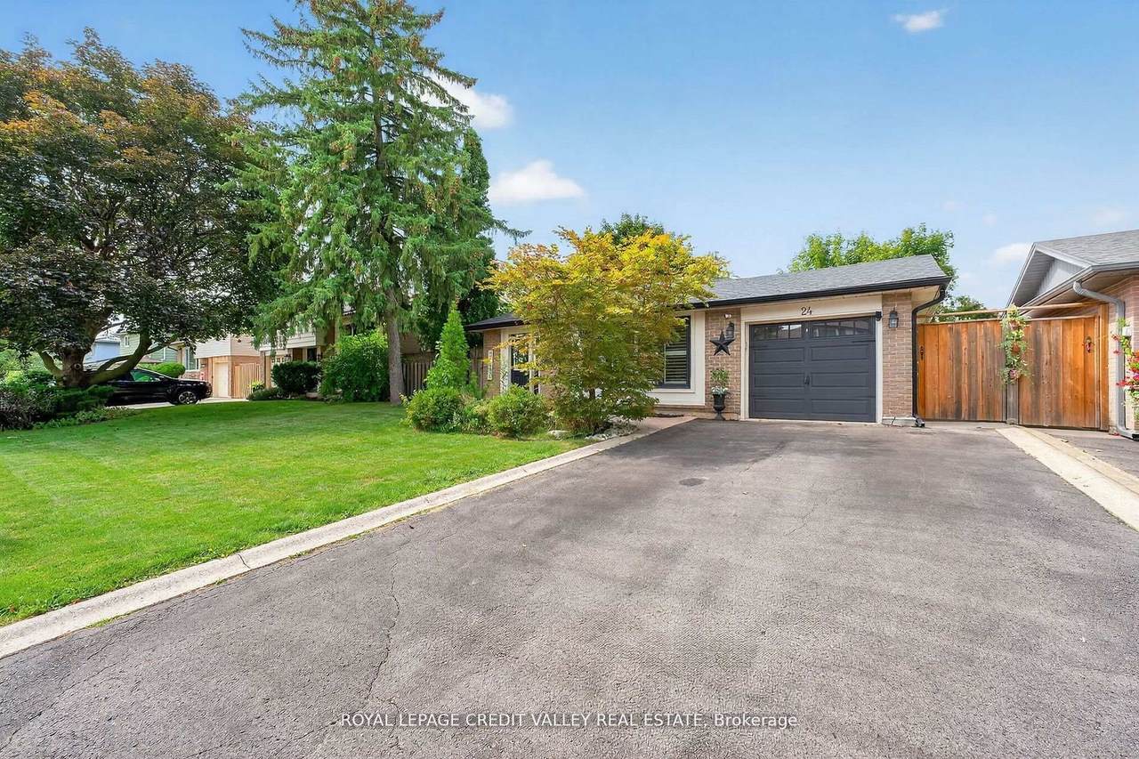 https://bt-photos.global.ssl.fastly.net/toronto/1280_boomver_1_W12848000-1.jpg