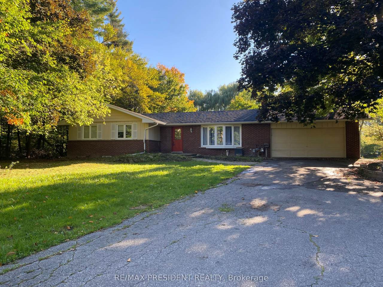 10588 Eighth Line - Photo 1
