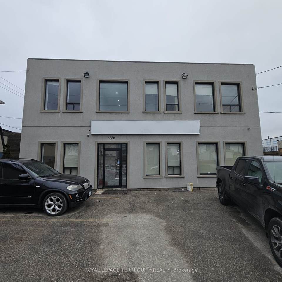 1888 Wilson Avenue - Photo 1