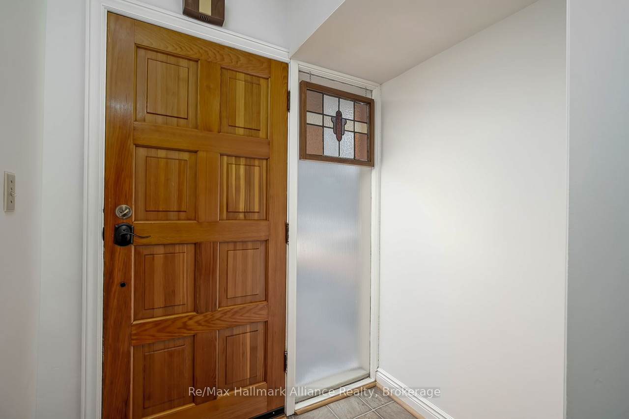 https://bt-photos.global.ssl.fastly.net/toronto/1280_boomver_1_W12949948-1.jpg