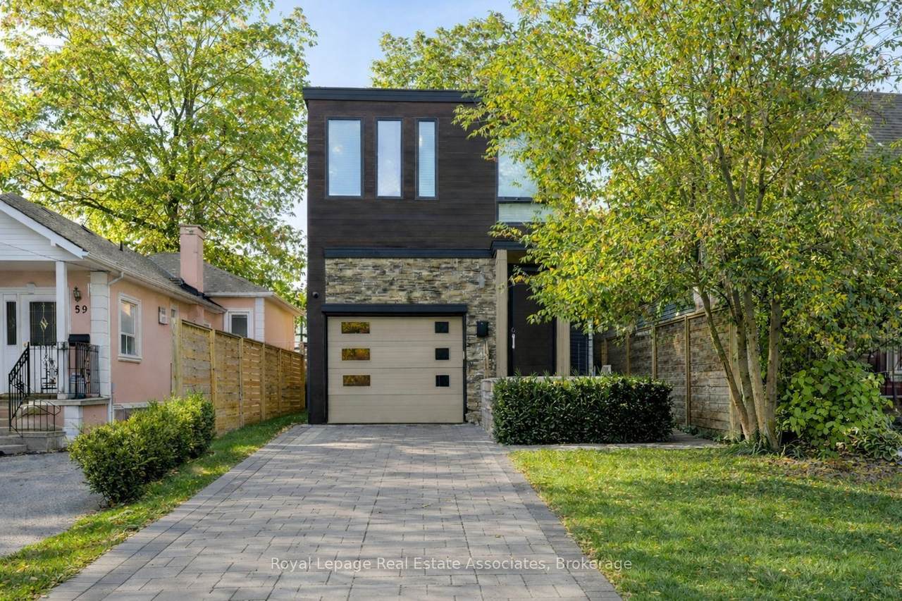 https://bt-photos.global.ssl.fastly.net/toronto/1280_boomver_1_W12950394-1.jpg