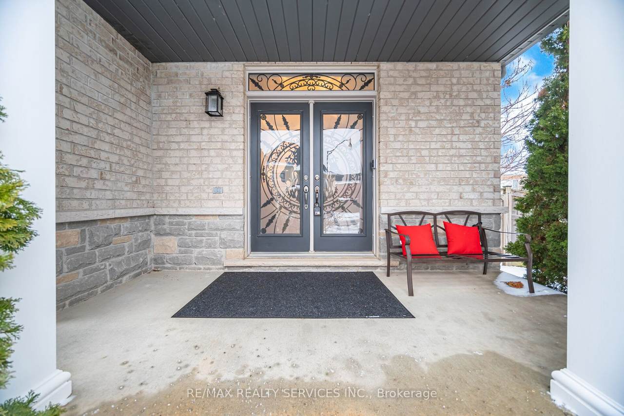 https://bt-photos.global.ssl.fastly.net/toronto/1280_boomver_1_W12952670-1.jpg