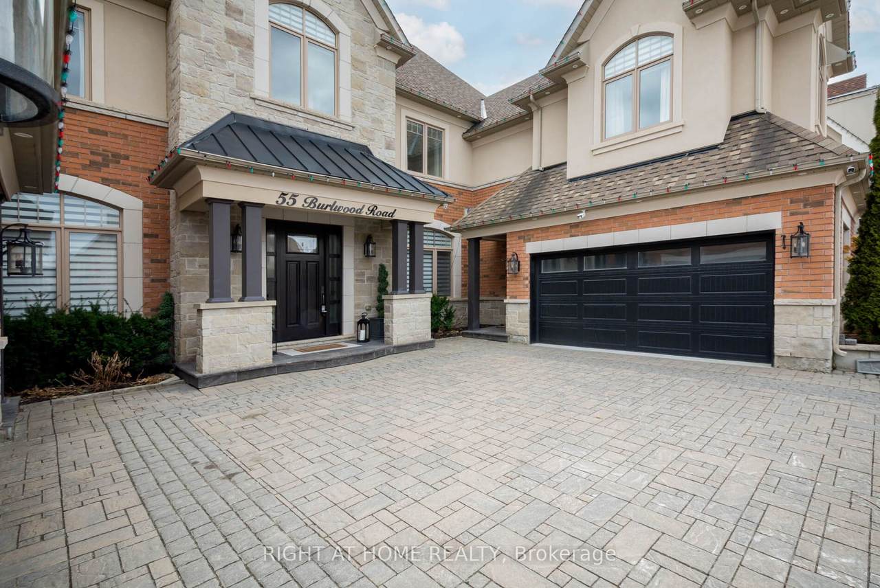 https://bt-photos.global.ssl.fastly.net/toronto/1280_boomver_1_W12954350-1.jpg