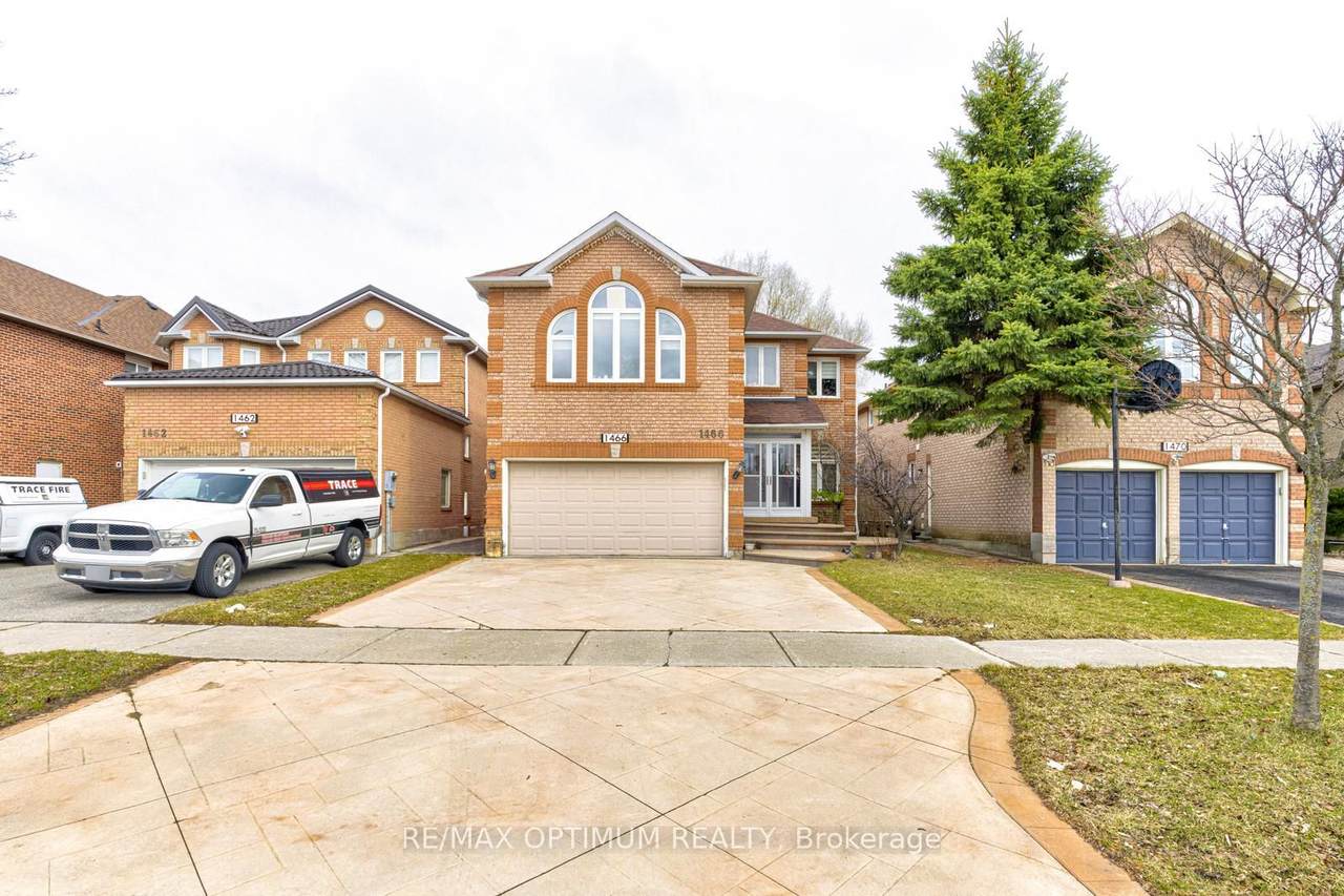 https://bt-photos.global.ssl.fastly.net/toronto/1280_boomver_1_W12955488-1.jpg
