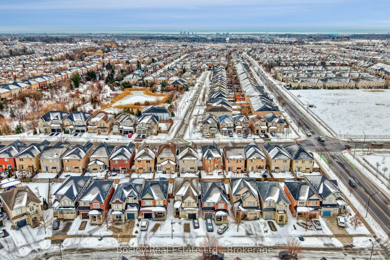 https://bt-photos.global.ssl.fastly.net/toronto/1280_boomver_1_W12955938-1.jpg