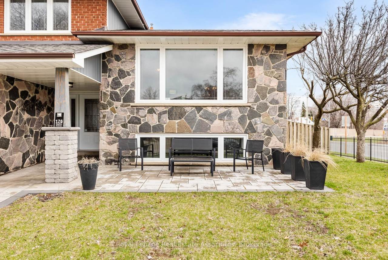 https://bt-photos.global.ssl.fastly.net/toronto/1280_boomver_1_W13005340-1.jpg