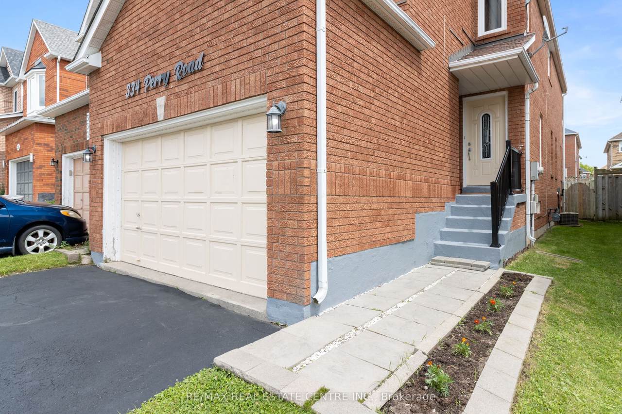 https://bt-photos.global.ssl.fastly.net/toronto/1280_boomver_1_W13006988-1.jpg