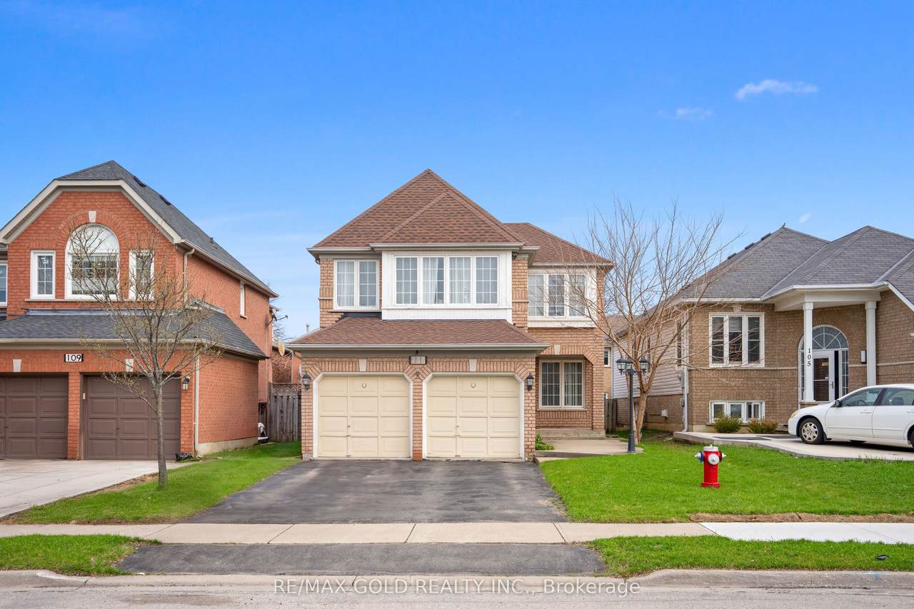 107 Seclusion Crescent - Photo 1
