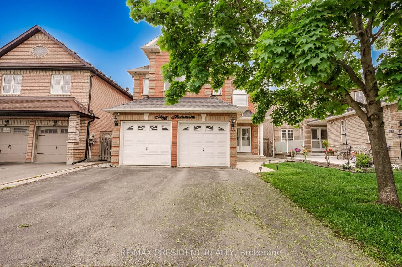 13 Tarquini Crescent - Photo 1